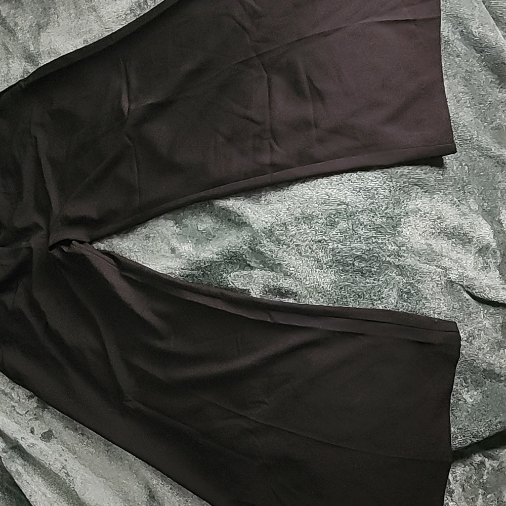 Wide Leg Belted Trouser